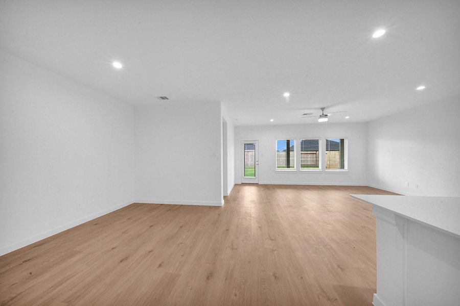 Spacious, unfurnished interior of a new home in Holly Ridge, Rosenberg (Image 13). Spacious, unfurnished interior of a new home in Holly Ridge, Rosenberg (Image 13).