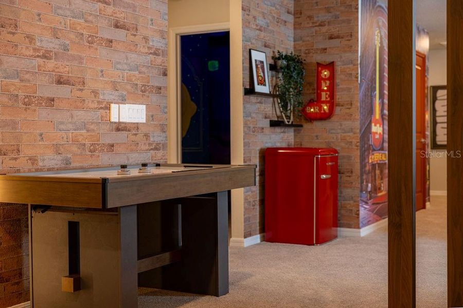 Furnished interior view inside a new home in , Clermont (Image 38).