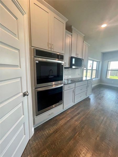 Furnished interior view inside a new home in Mercer Meadows, Royse City (Image 2). Furnished interior view inside a new home in Mercer Meadows, Royse City (Image 2).