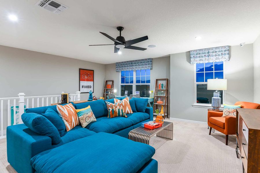 Representative furnished interior of a home built from the Newbury Ii by Beazer Homes in Estates at Lake Jesup, Sanford (Image 11).