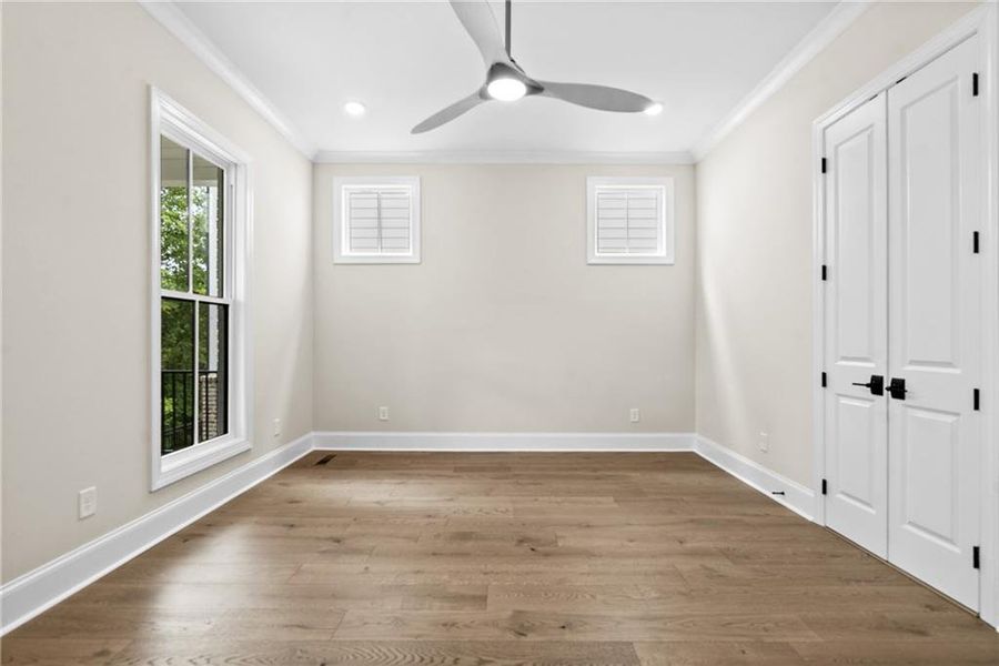 Spacious, unfurnished interior of a new home in Waterside Single Family, Peachtree Corners (Image 31).