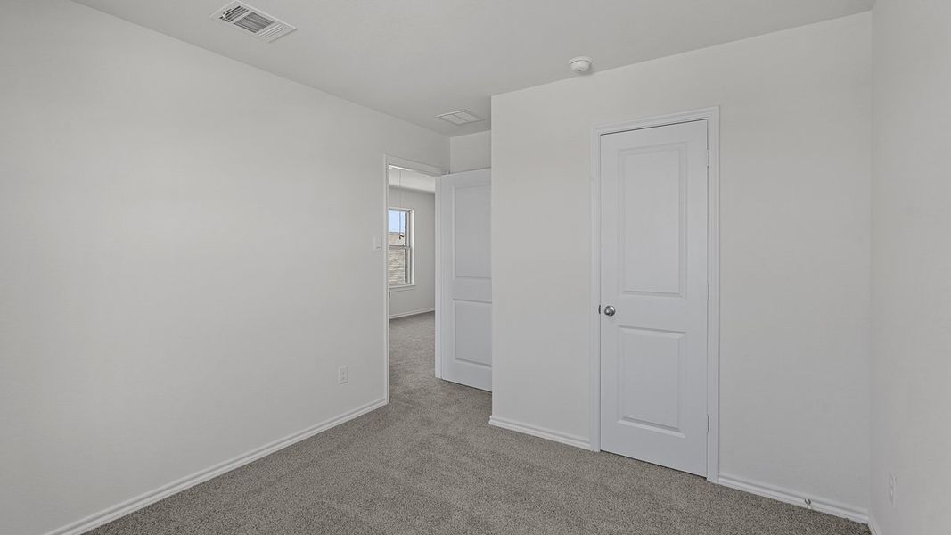 Spacious, unfurnished interior of a new home in Bluff Springs, Ferris (Image 34). Spacious, unfurnished interior of a new home in Bluff Springs, Ferris (Image 34).