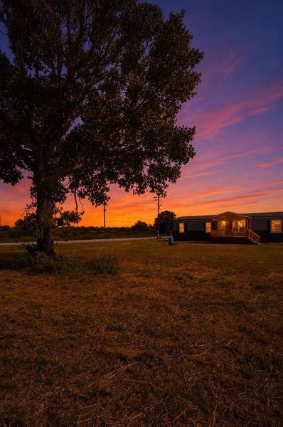 Natural landscape and outdoor views near in Sunset (Image 26). Natural landscape and outdoor views near in Sunset (Image 26).