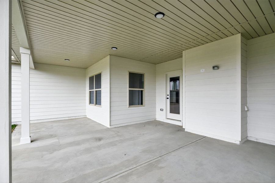 Exterior details and patio area of a home in GRAY ROAD, Roopville (Image 17).