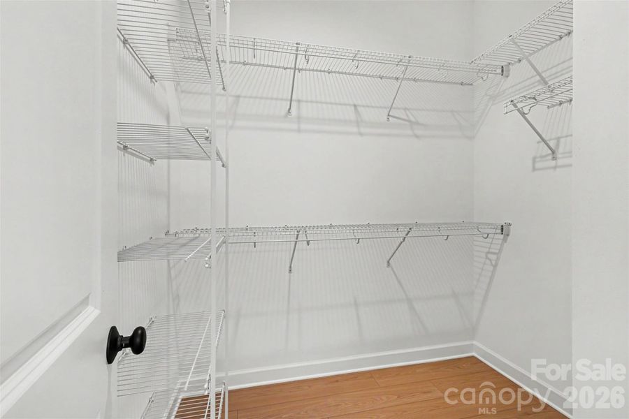Spacious, unfurnished interior of a new home in , Monroe (Image 19).