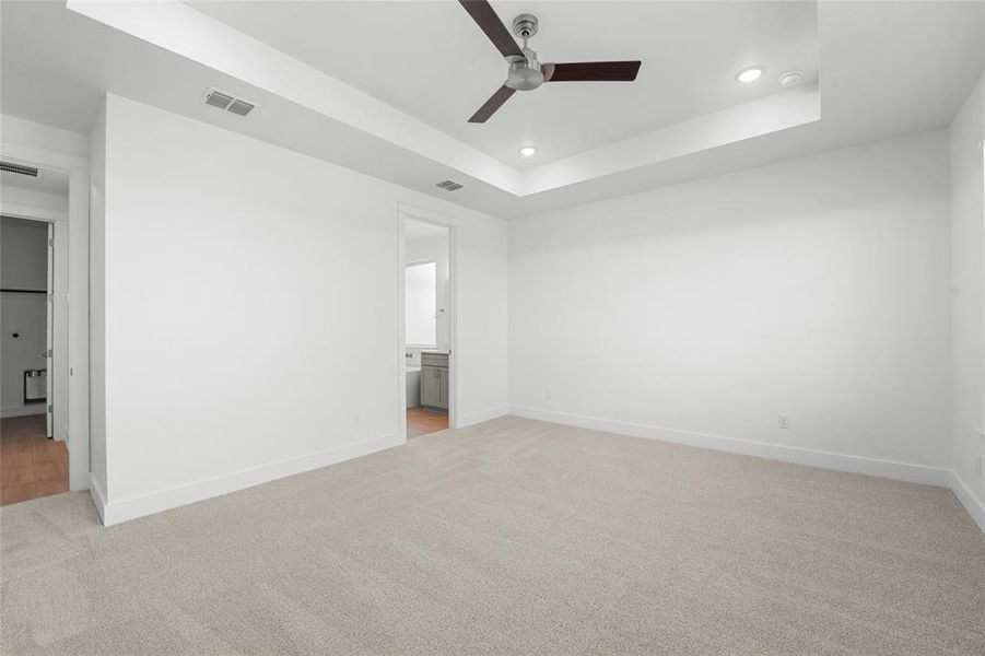 Spacious, unfurnished interior of a new home in Rosenthal Estates, Lorena (Image 23).