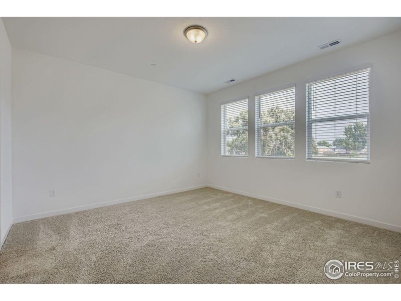 Spacious, unfurnished interior of a new home in , Fort Collins (Image 14).