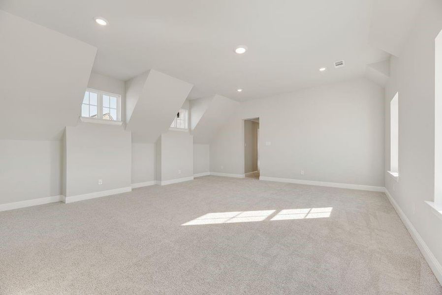 Spacious, unfurnished interior of a new home in Park Trails, Forney (Image 18).