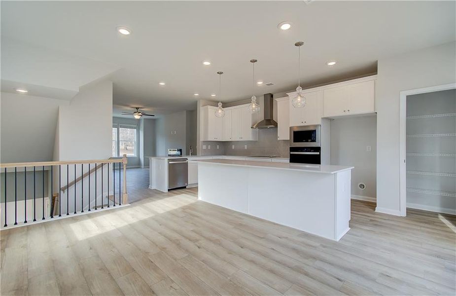 Furnished interior view inside a new home in Daybreak, Newnan (Image 4).