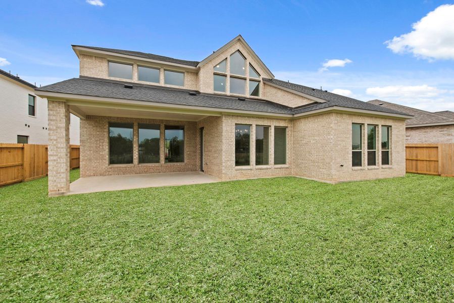 Representative image. Features, specifications, selections and colors may vary. Representative image. Features, specifications, selections and colors may vary.