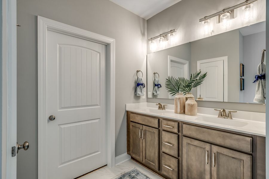 Representative furnished interior of a home built from the Hickory by Beazer Homes in The Groves of Berkeley, Moncks Corner (Image 13).