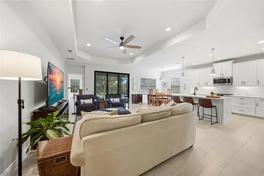 Furnished interior view inside a new home in , Englewood (Image 17).