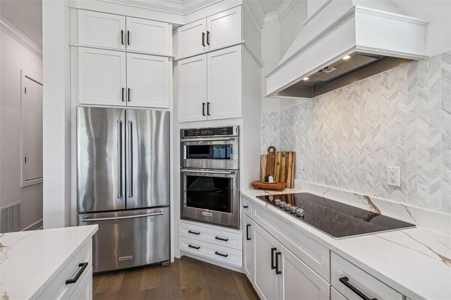 Furnished interior view inside a new home in , Tampa (Image 45).