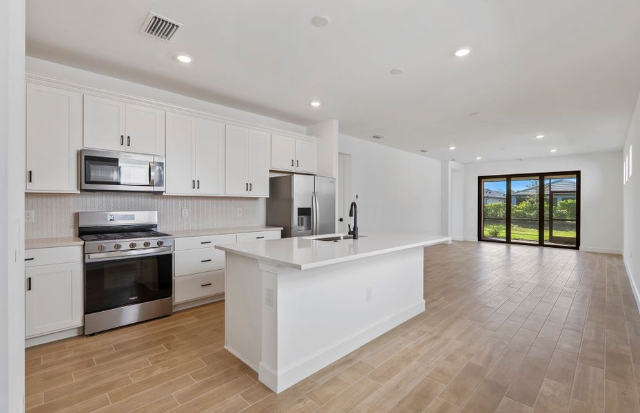 Furnished interior view inside a new home in Terreno, Naples (Image 10).