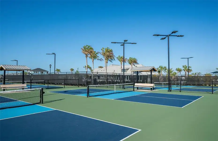 Community amenities in Waterset, Apollo Beach (Image 20).