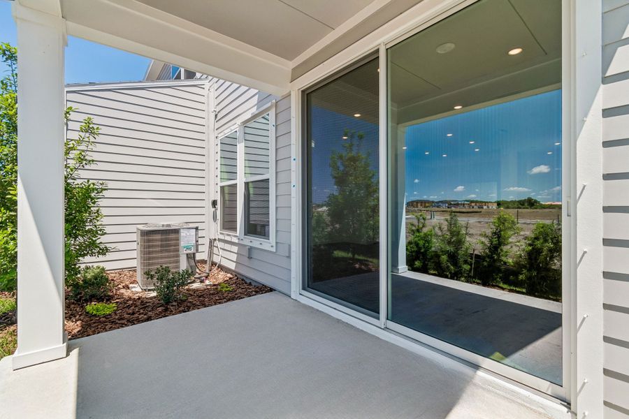 Representative exterior details of a home built from the The Peppermill by David Weekley Homes in Preserve at The Cays – The Harbor Series, Daytona Beach (Image 3).
