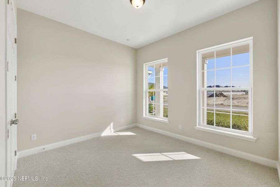 Spacious, unfurnished interior of a new home in Silver Landing at SilverLeaf, St. Augustine (Image 22).