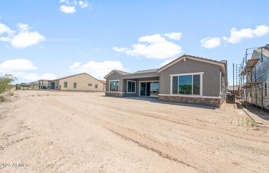 Rear Exterior Rear Exterior