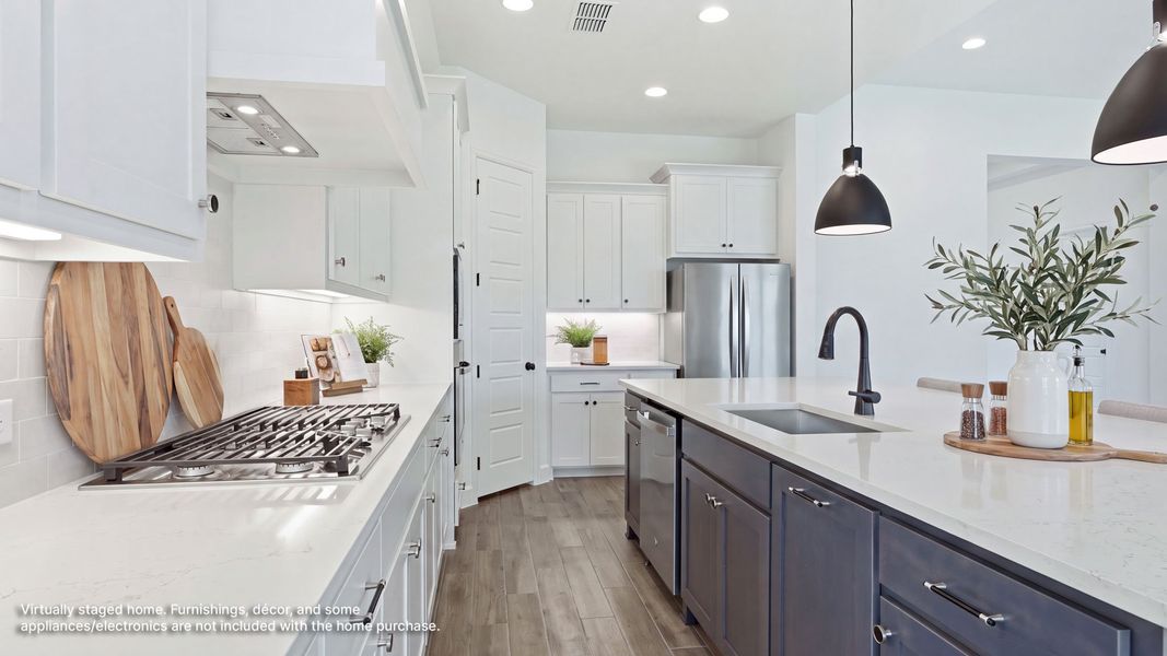 Furnished interior view inside a new home in Sweetgrass, Haslet (Image 6).