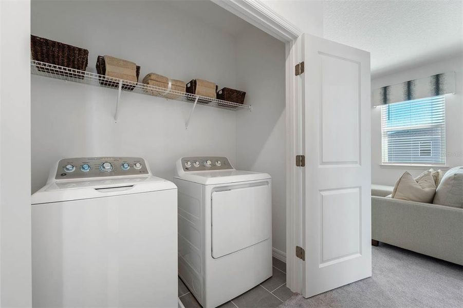Furnished interior view inside a new home in Brack Ranch, St. Cloud (Image 8).