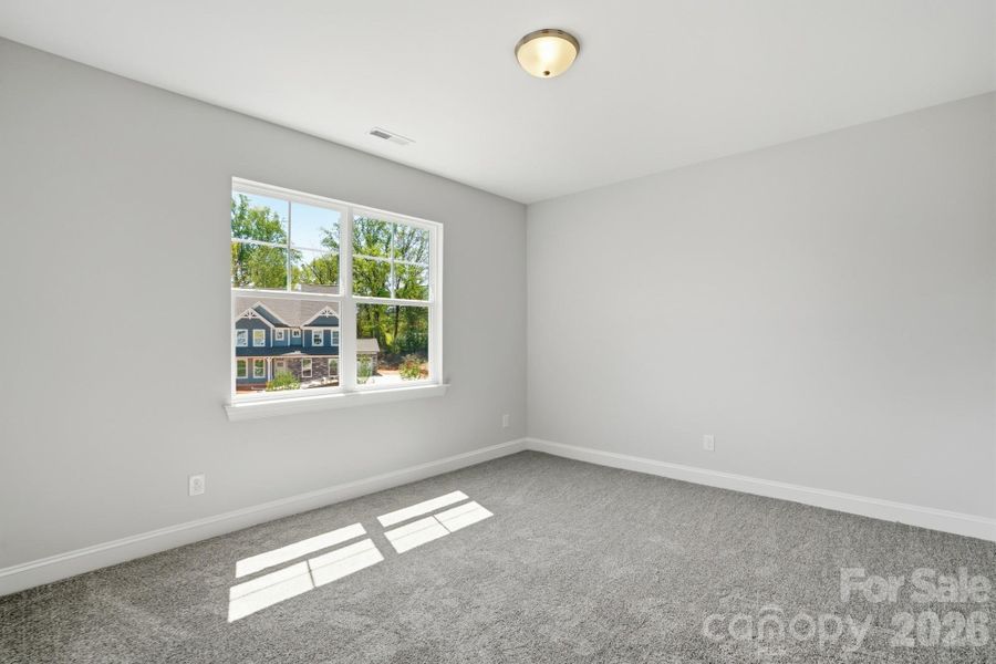 Spacious, unfurnished interior of a new home in Robinson Oaks, Gastonia (Image 33).