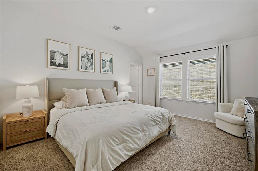 Furnished interior view inside a new home in Three Oaks, Sherman (Image 20).