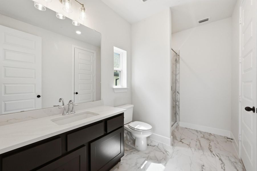 Furnished interior view inside a new home in Provence, Austin (Image 14).