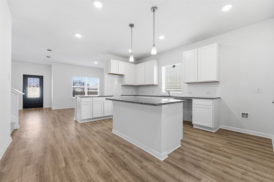 Furnished interior view inside a new home in La Terra, Celina (Image 9).