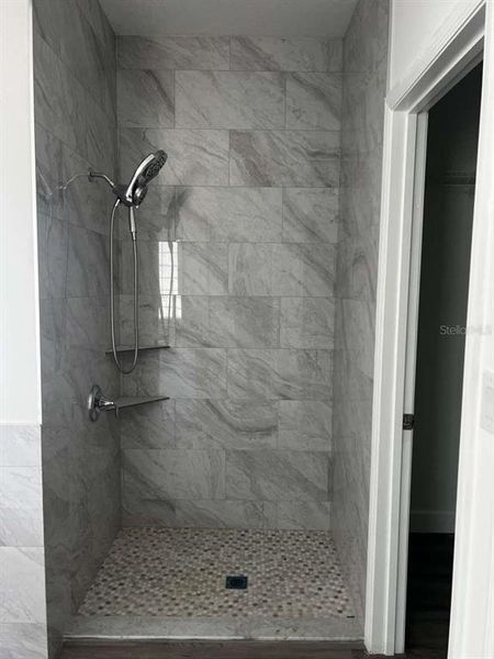 Image 9 of a home in . Image 9 of a home in .