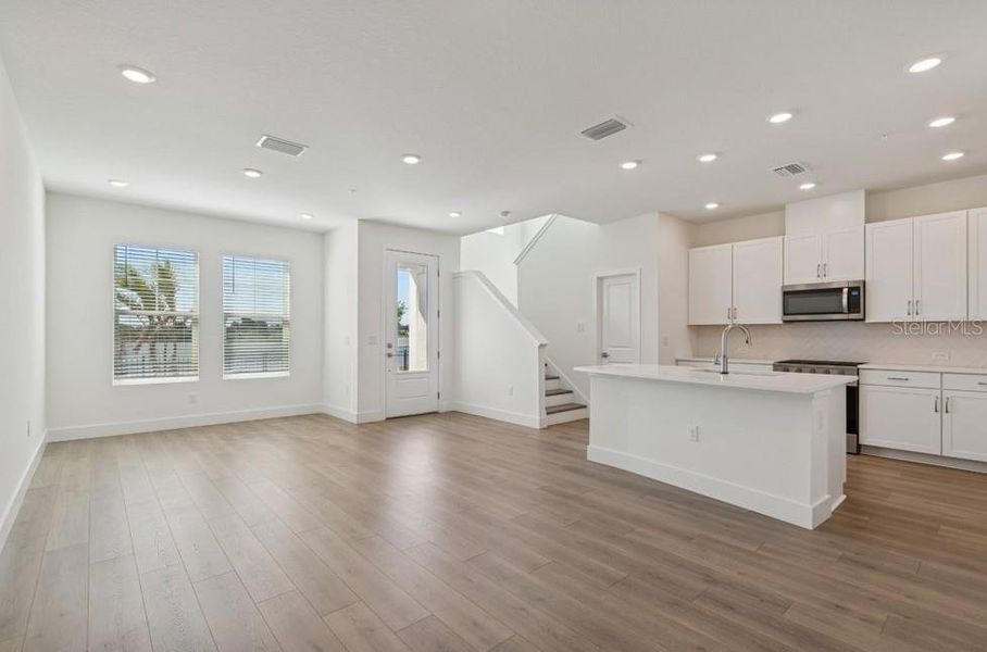 Image 16 of a home in .