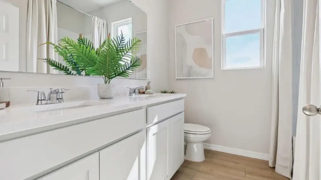 Furnished interior view inside a new home in Hawthorne Ranch, Lakeland (Image 22).