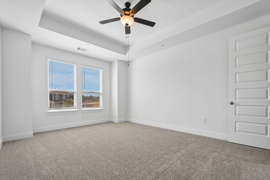 Spacious, unfurnished interior of a new home in Center 45, Round Rock (Image 42). Spacious, unfurnished interior of a new home in Center 45, Round Rock (Image 42).