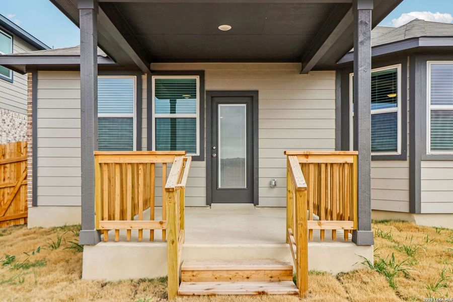 Exterior details and patio area of a home in Sagebrooke - Premier Series, San Antonio (Image 3).