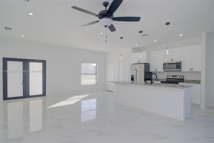 Spacious, unfurnished interior of a new home in , Lehigh Acres (Image 15). Spacious, unfurnished interior of a new home in , Lehigh Acres (Image 15).