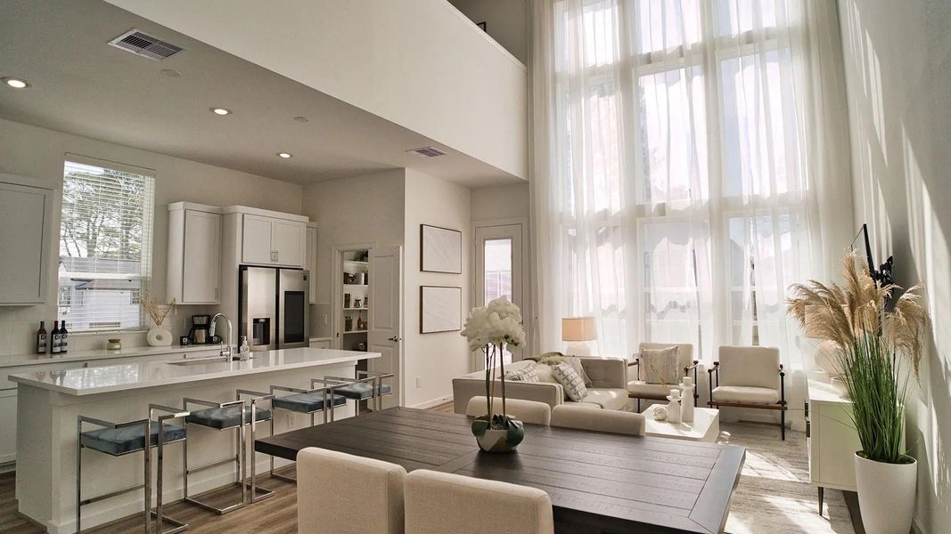 Furnished interior view inside a new home in Uptown District, Houston (Image 9).