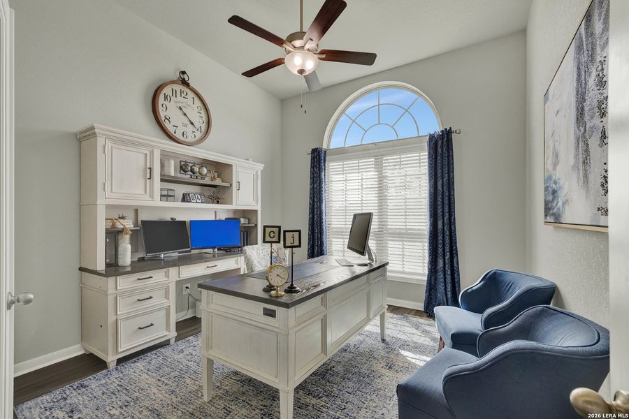 Furnished interior view inside a new home in Buffalo Crossing, Cibolo (Image 43).