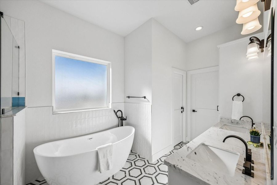 Furnished interior view inside a new home in , Houston (Image 10). Furnished interior view inside a new home in , Houston (Image 10).