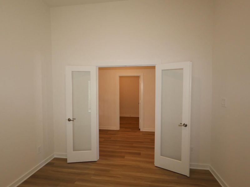 Spacious, unfurnished interior of a new home in Moran Ranch, Willis (Image 18).
