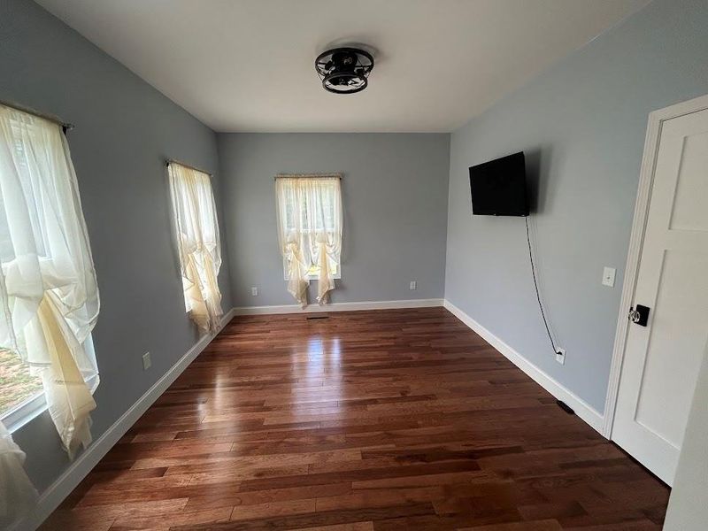 Spacious, unfurnished interior of a new home in , Bowdon (Image 27).
