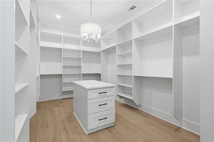 Image 44 of a home in .