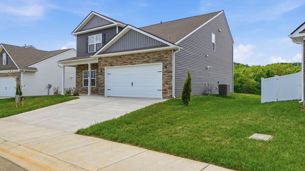 Front exterior of a new home in Fieldcrest Acres, Blountville, TN, highlighting curb appeal (Image 22).