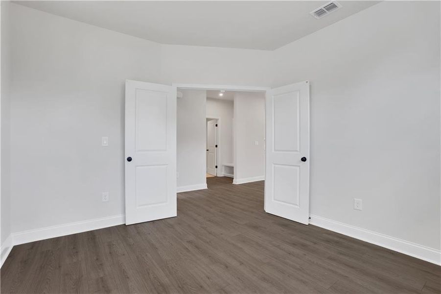 Spacious, unfurnished interior of a new home in Easton Walk, Lawrenceville (Image 22).