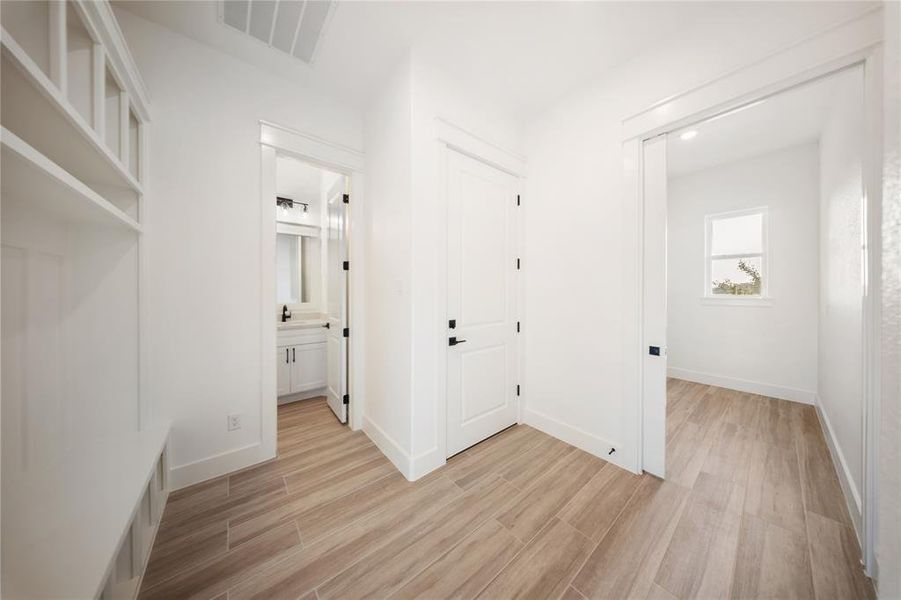 Spacious, unfurnished interior of a new home in , Azle (Image 29).