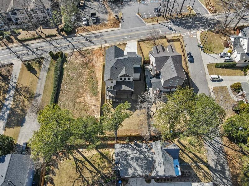 Image 47 of a home in .