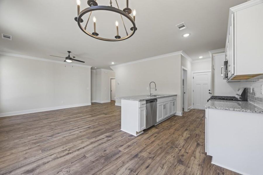 Image 60 of a home in .