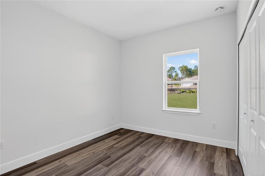 Spacious, unfurnished interior of a new home in , Citrus Springs (Image 22).