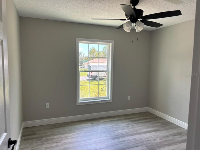 Spacious, unfurnished interior of a new home in , Dunnellon (Image 16).