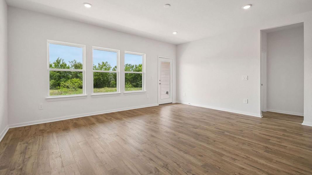 Spacious, unfurnished interior of a new home in Prairie Lakes, Buda (Image 15).
