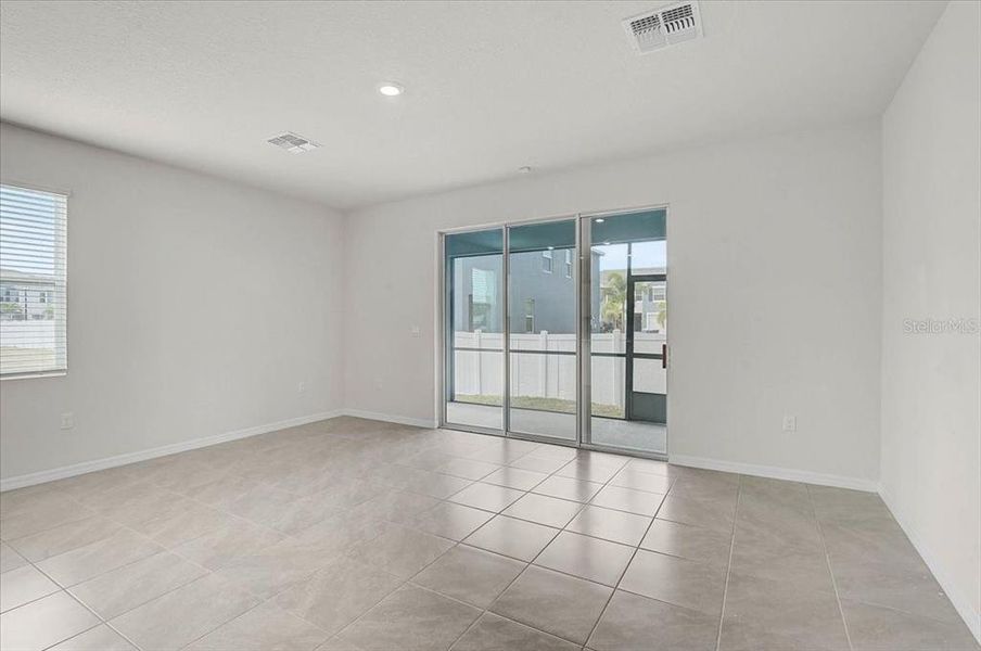 Spacious, unfurnished interior of a new home in , Bradenton (Image 22). Spacious, unfurnished interior of a new home in , Bradenton (Image 22).