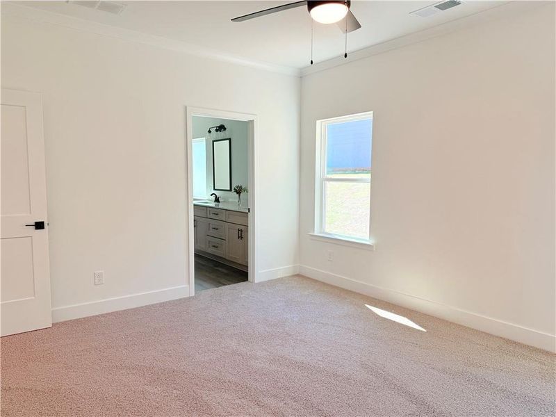 Spacious, unfurnished interior of a new home in Thunder Ridge, Dawsonville (Image 22).